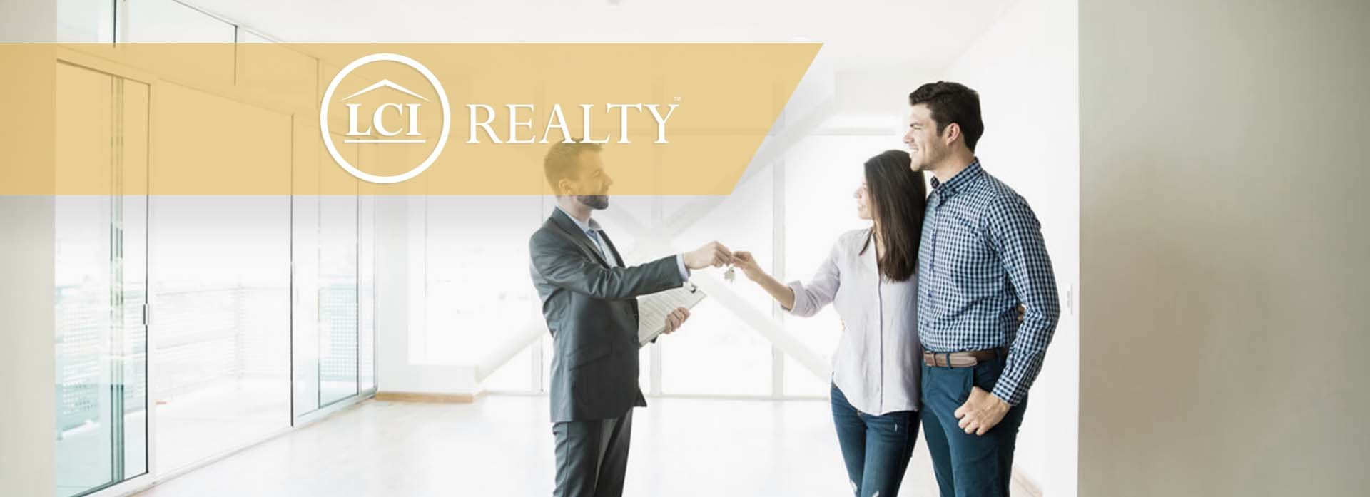 how much di real estate agents make